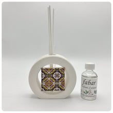 Carica l'immagine nel visualizzatore di Gallery, Profumatore Maiolica