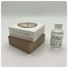 Carica l'immagine nel visualizzatore di Gallery, Vaso cubo profumatore " Le belle cose "