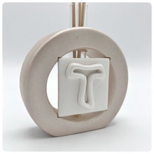 Carica l'immagine nel visualizzatore di Gallery, Profumatore Croce Tao