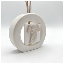 Carica l'immagine nel visualizzatore di Gallery, Profumatore Croce Famiglia