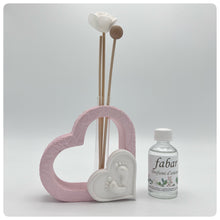 Carica l'immagine nel visualizzatore di Gallery, Profumatore Cuore Piedini