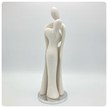 Carica l'immagine nel visualizzatore di Gallery, Statua Innamorati