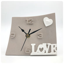 Carica l&#39;immagine nel visualizzatore di Gallery, Orologio Love
